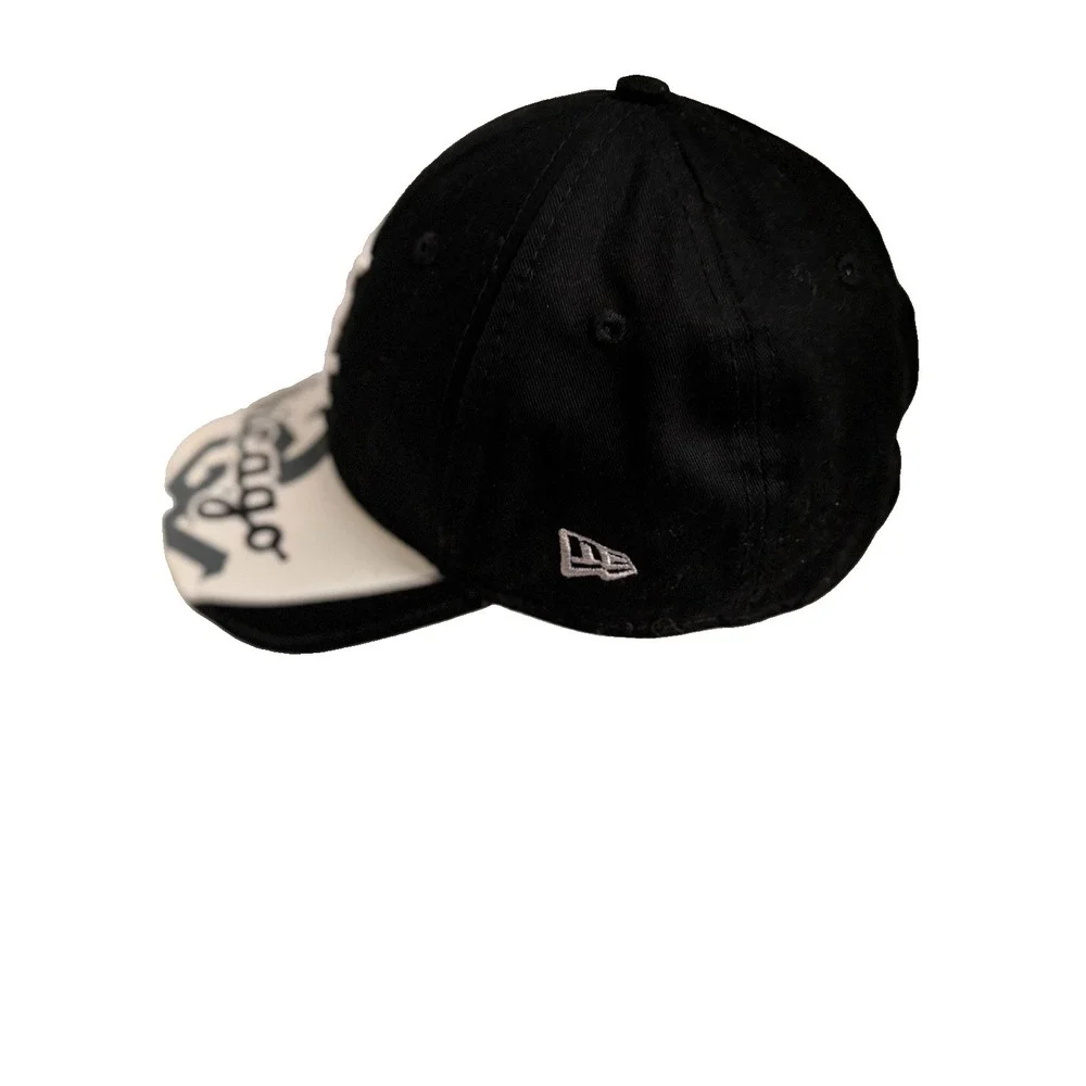 New Era Chicago White Sox 9FORTY Youth Adjustable Hat MLB Excellent Shape
